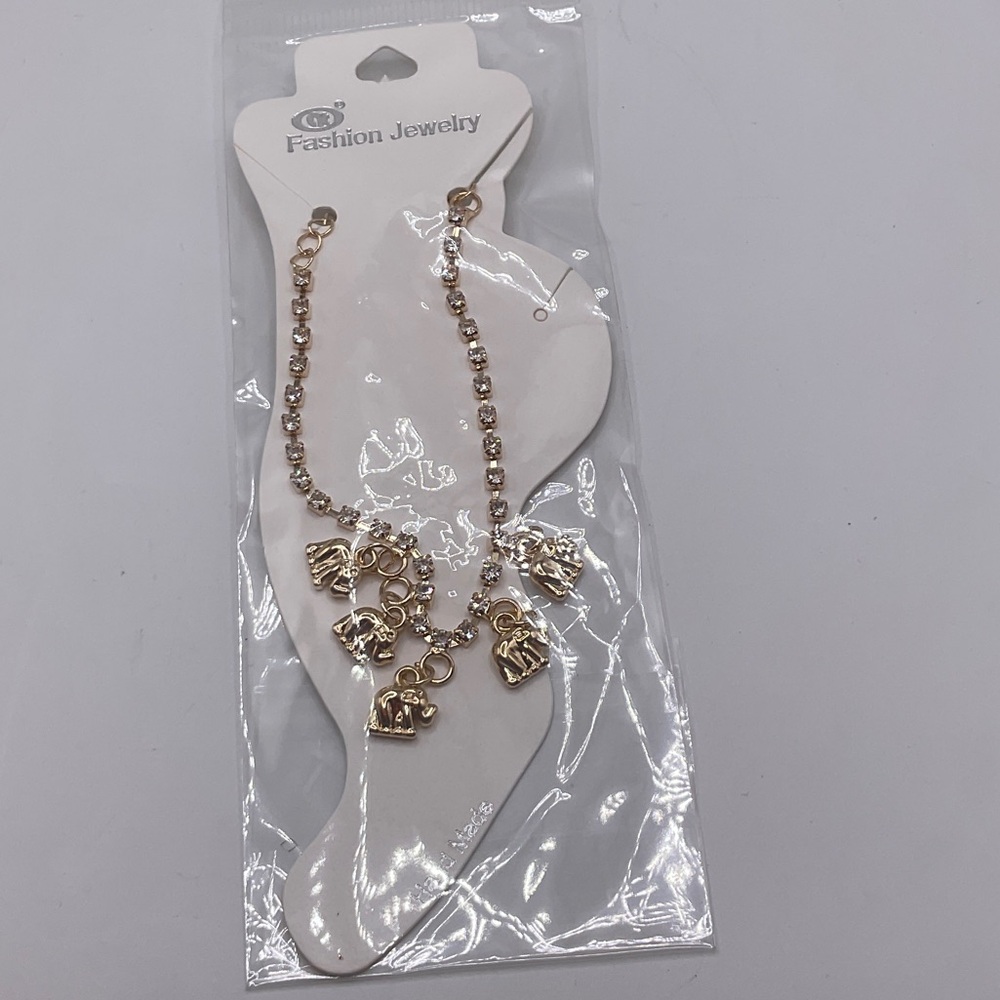 NWt Fashion Jewelry Gold Elephant anklet